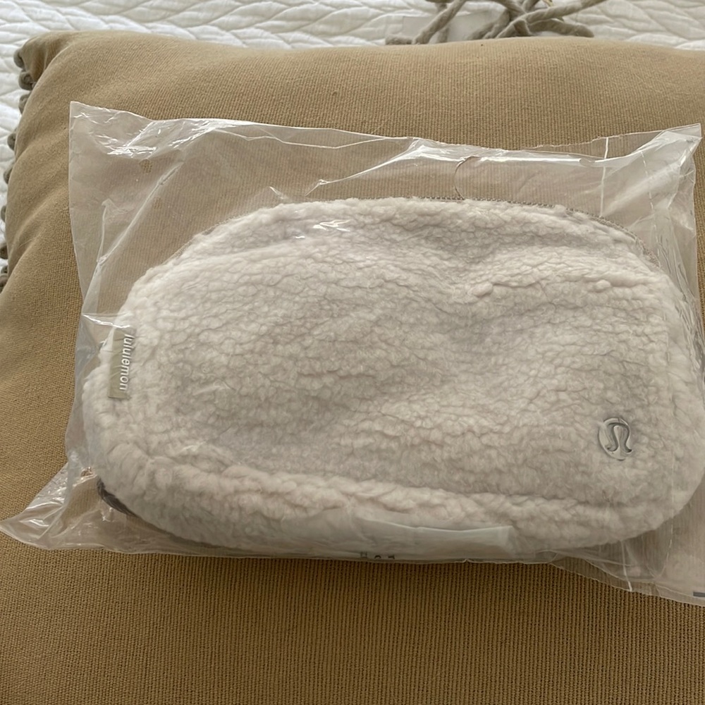 Cream fleece everywhere bag